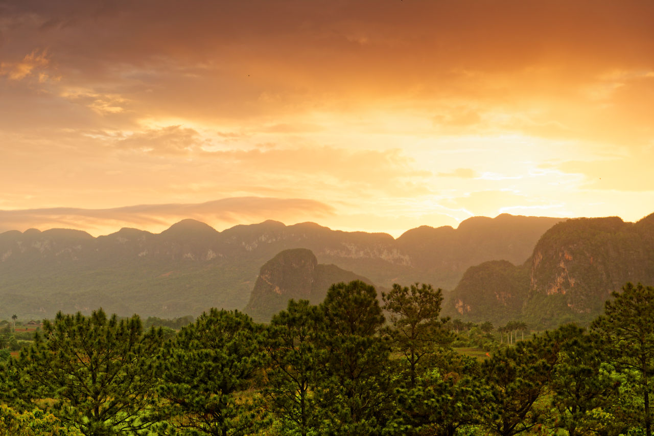 Sundown, Valle de Vi&ntilde;ales