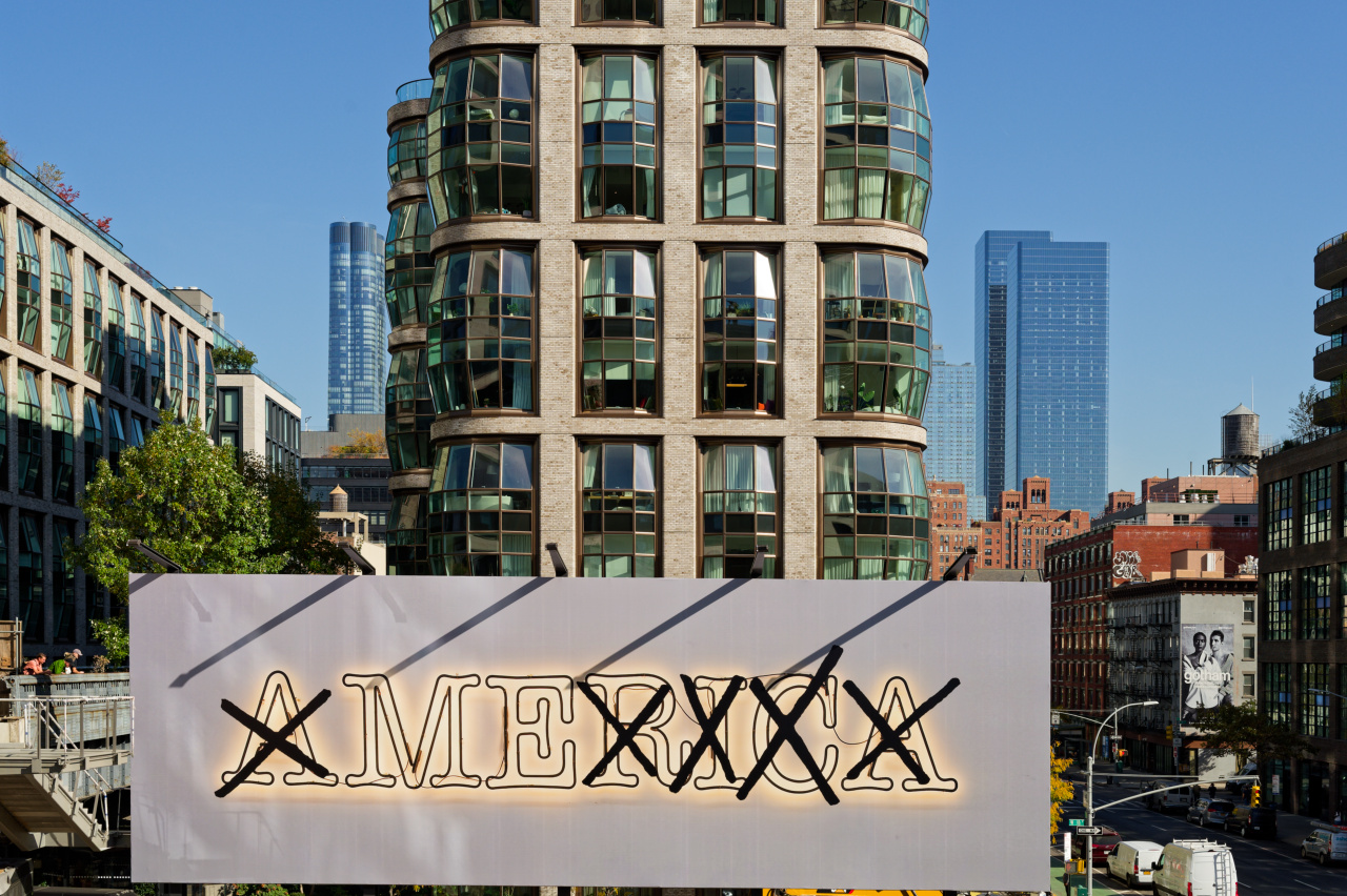 High Line, Glenn Ligon , America / Me, 2022