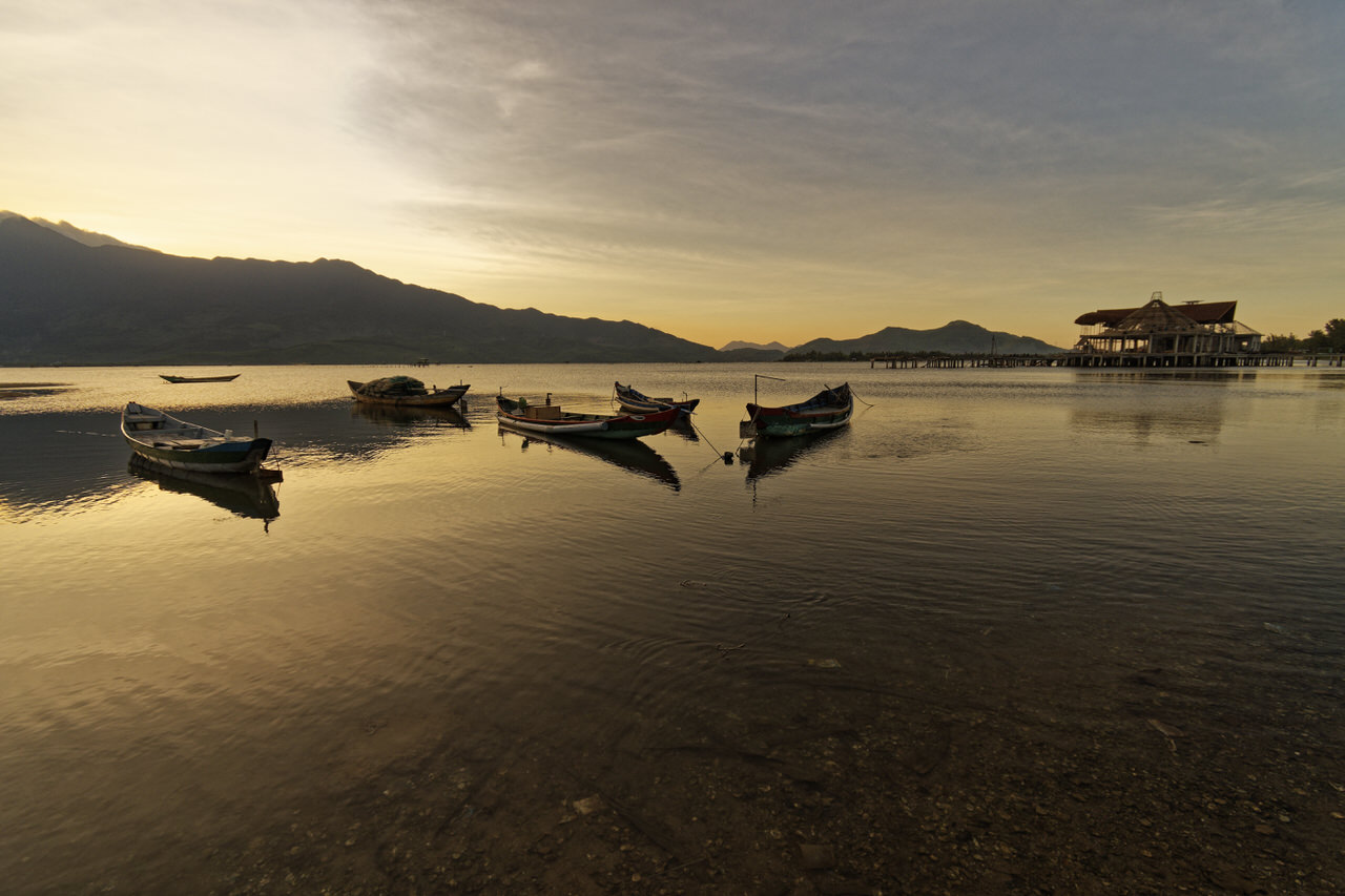 Dam Cau Hai, Vietnam